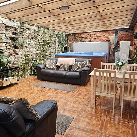 Herefordshire Holiday Cottages Lea 외부 사진