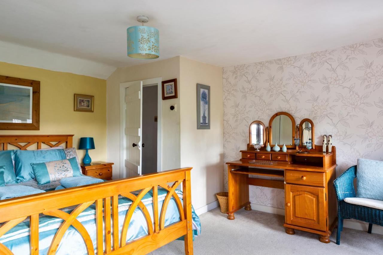 Herefordshire Holiday Cottages Lea 외부 사진