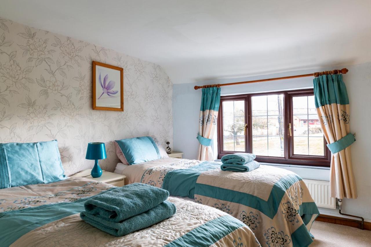 Herefordshire Holiday Cottages Lea 외부 사진